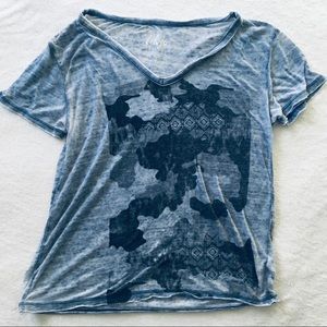 BLUE CAMO TEE